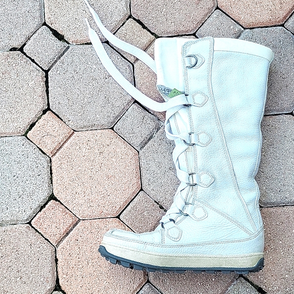 RARE Timberland Mukluk white lace up snow boot size 7 - Picture 3 of 14